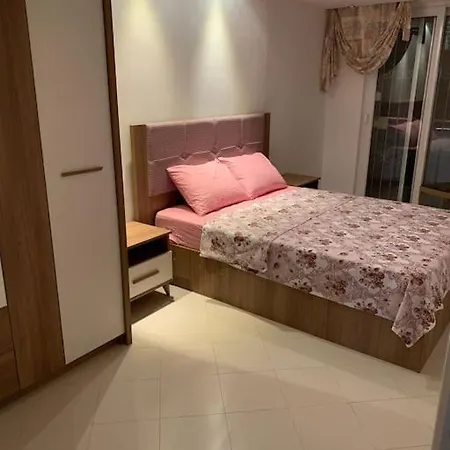 Apartment House In Center Antalya